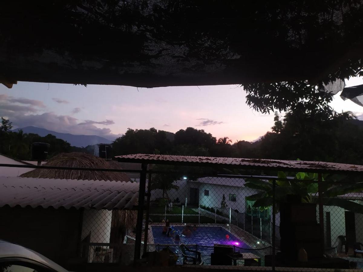 Hostal La Sierra Nevada Palomino Zewnętrze zdjęcie