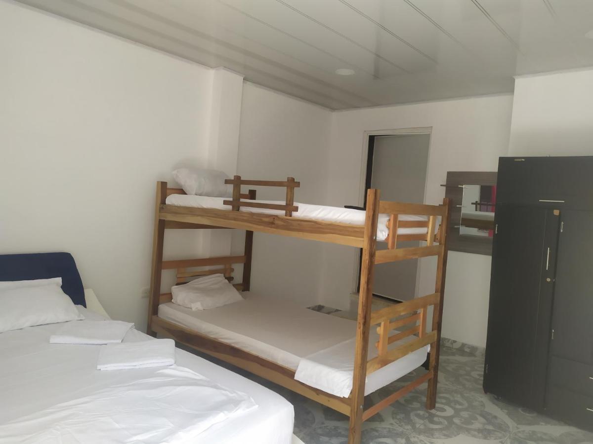 Hostal La Sierra Nevada Palomino Zewnętrze zdjęcie