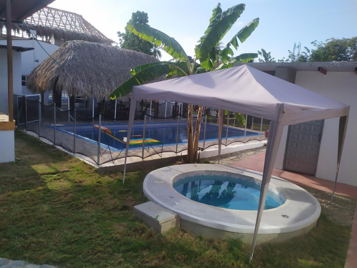 Hostal La Sierra Nevada Palomino Zewnętrze zdjęcie